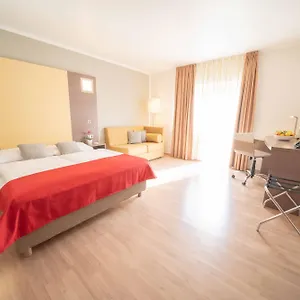 **** Hotel Orangerie Rakousko