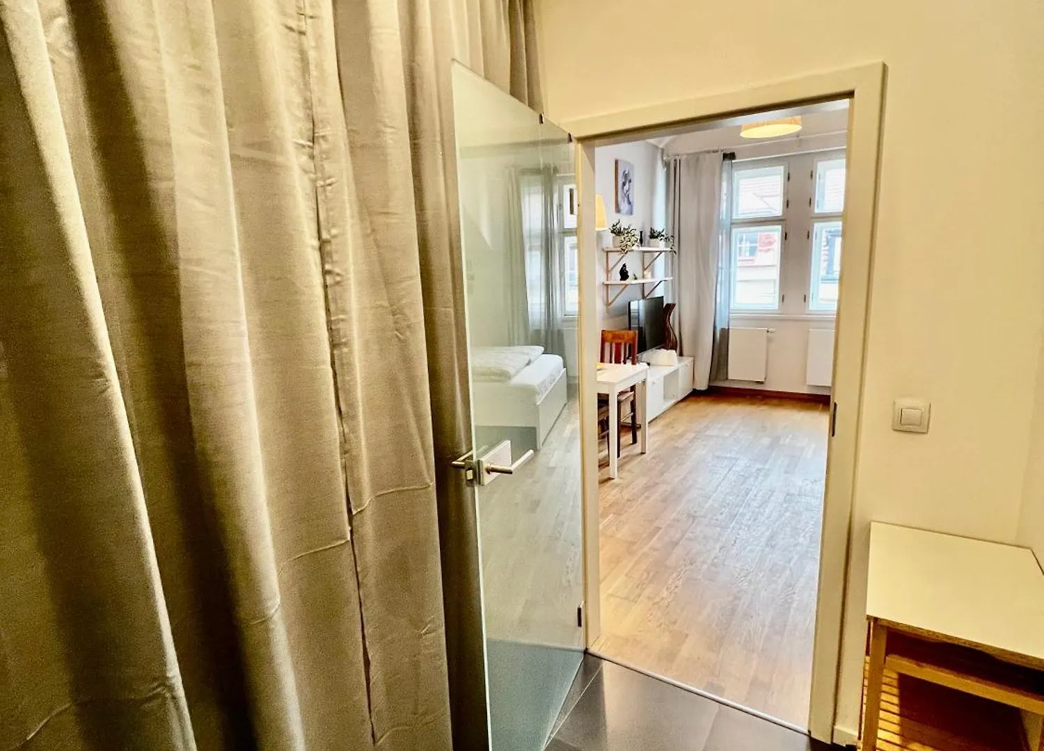 Riverside Apartment Praga