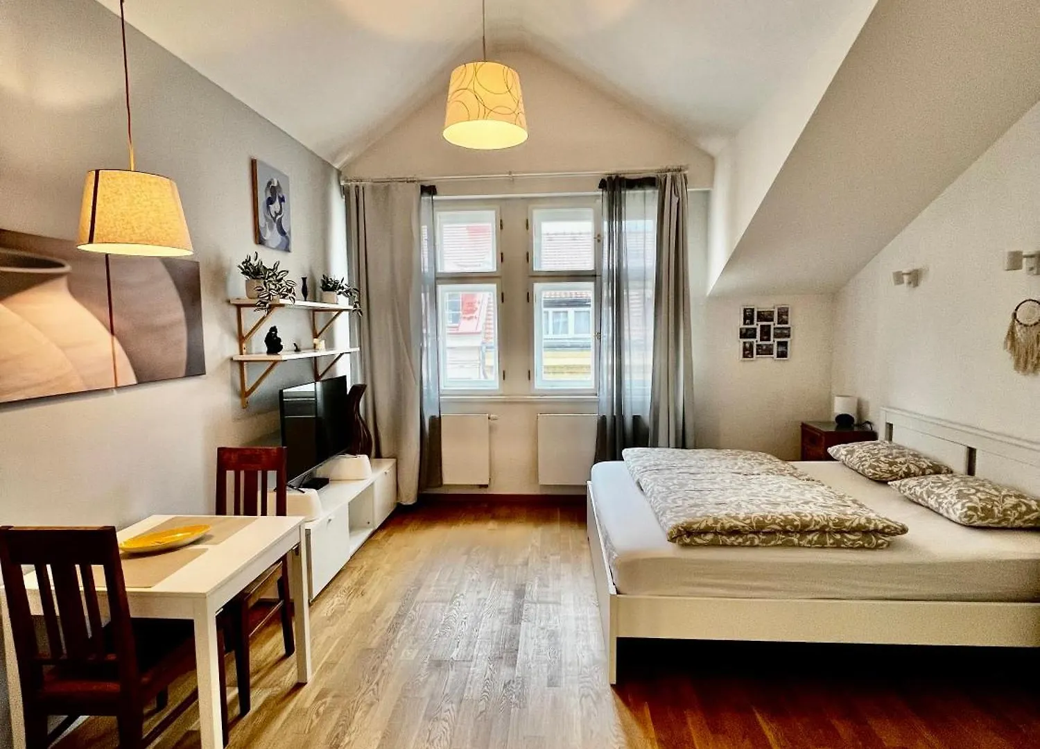 Riverside Apartment Praga República Checa