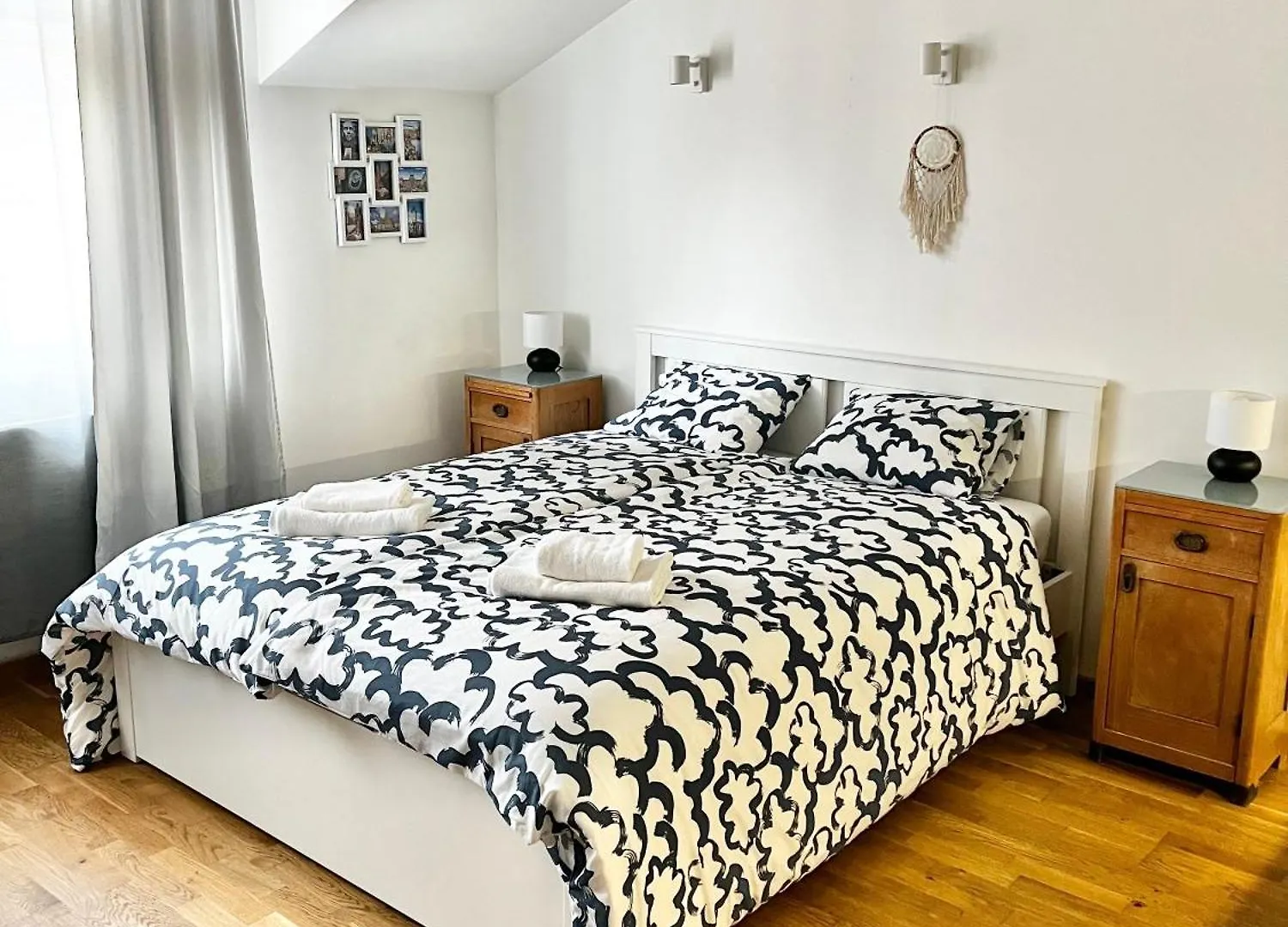 Riverside Apartment Praga